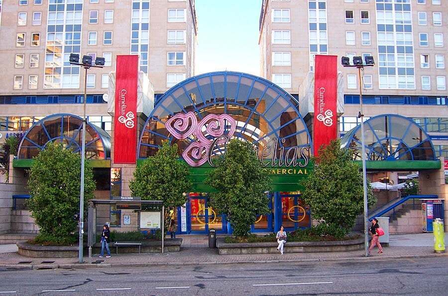 Centro comercial Camelias